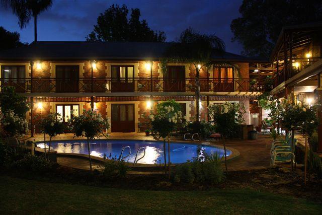 Heritage Country Motel Perth Extérieur photo
