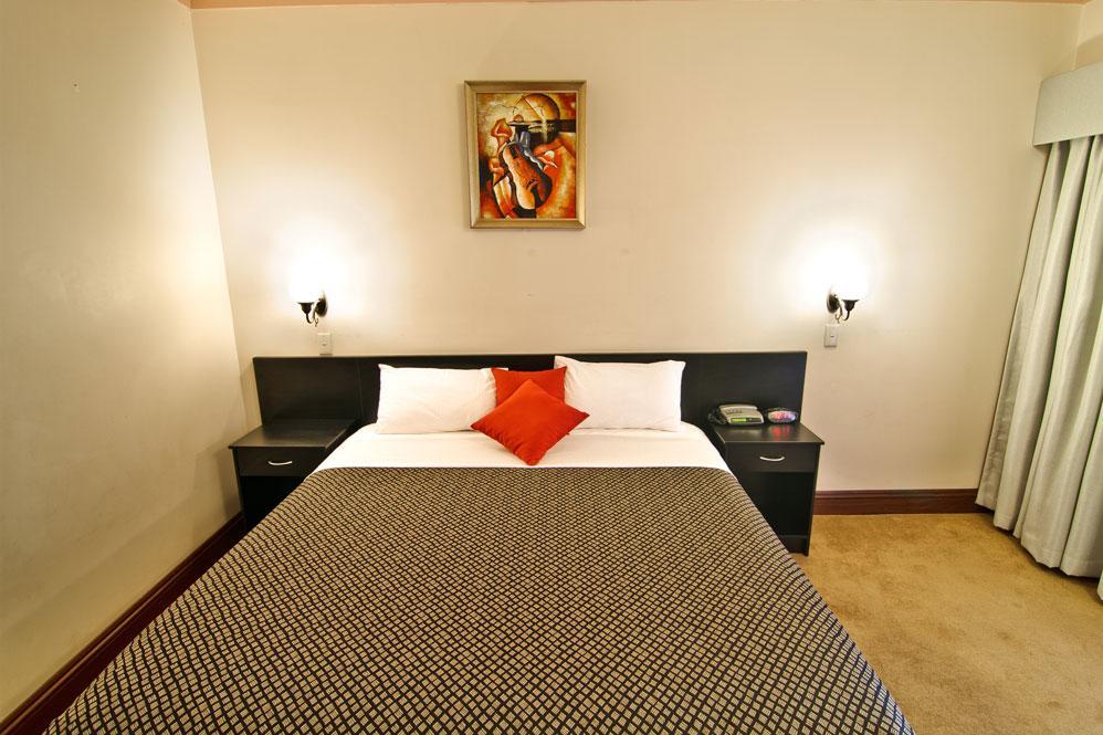 Heritage Country Motel Perth Extérieur photo