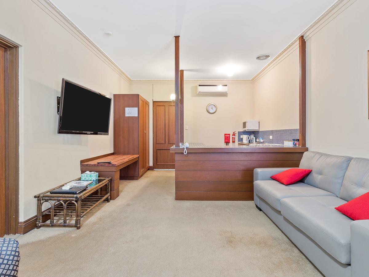 Heritage Country Motel Perth Extérieur photo